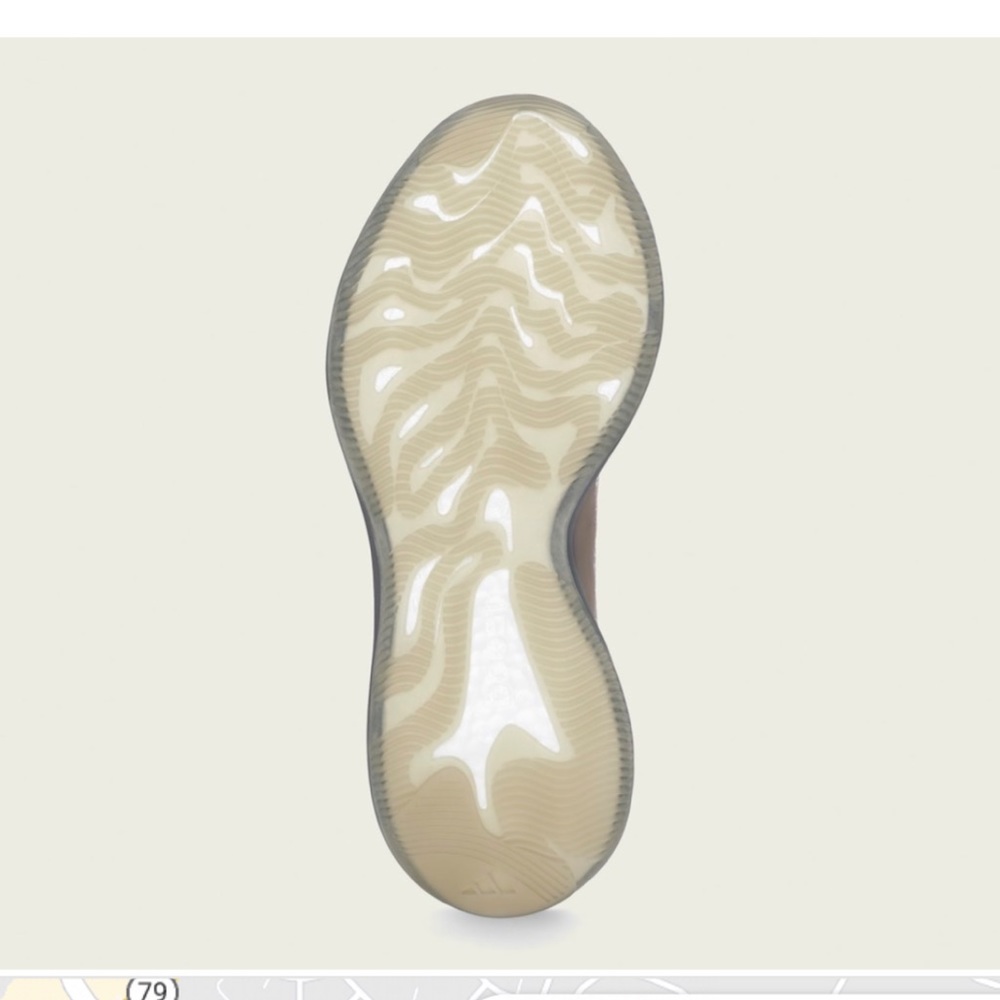 Yeezy Adidas Boost 380 - Picture 13 of 13